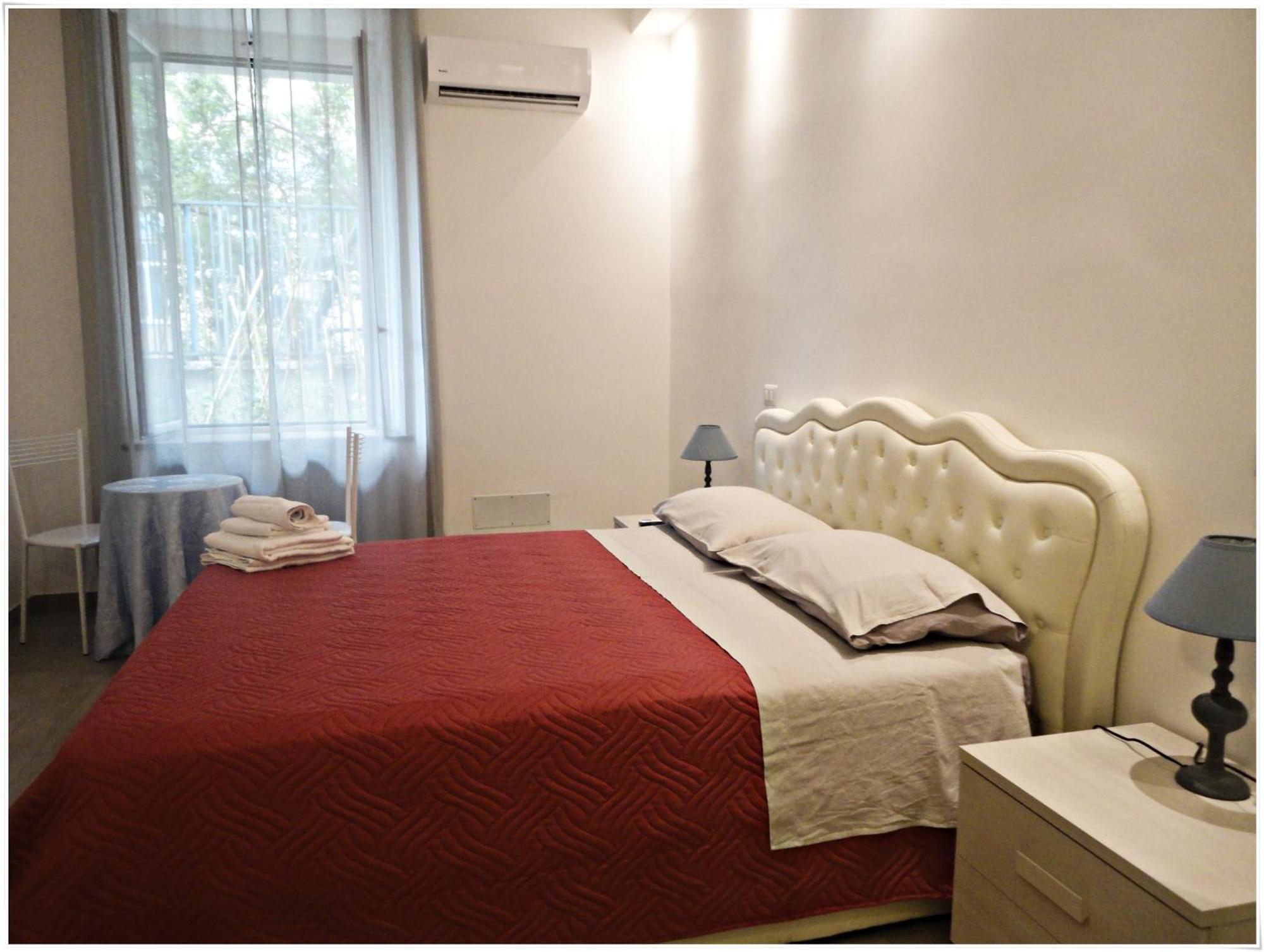 Double Room Private Bathroom