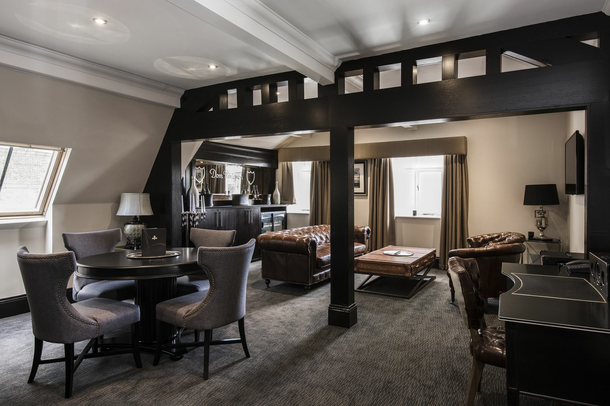 Two-Bedroom Apartment Penthouse
