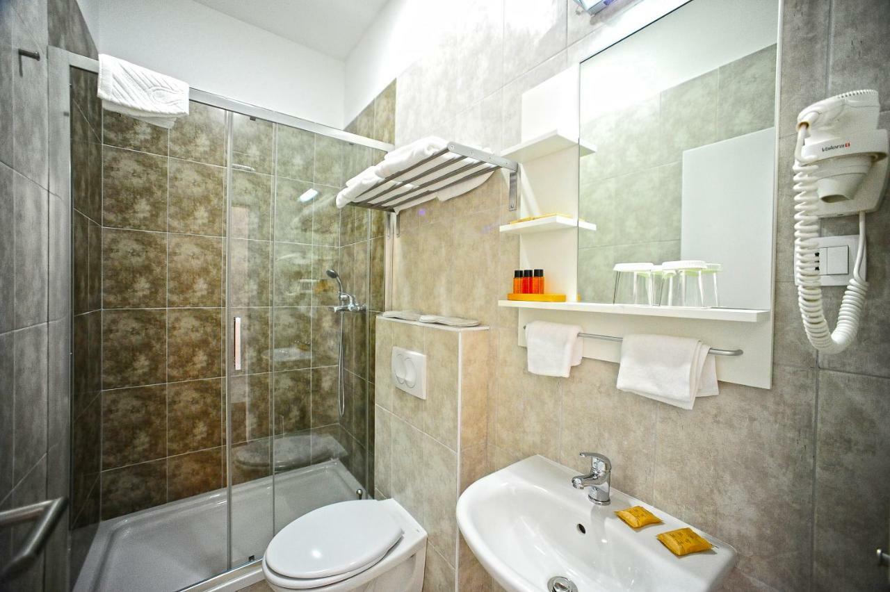 Deluxe Double or Twin Room Balcony