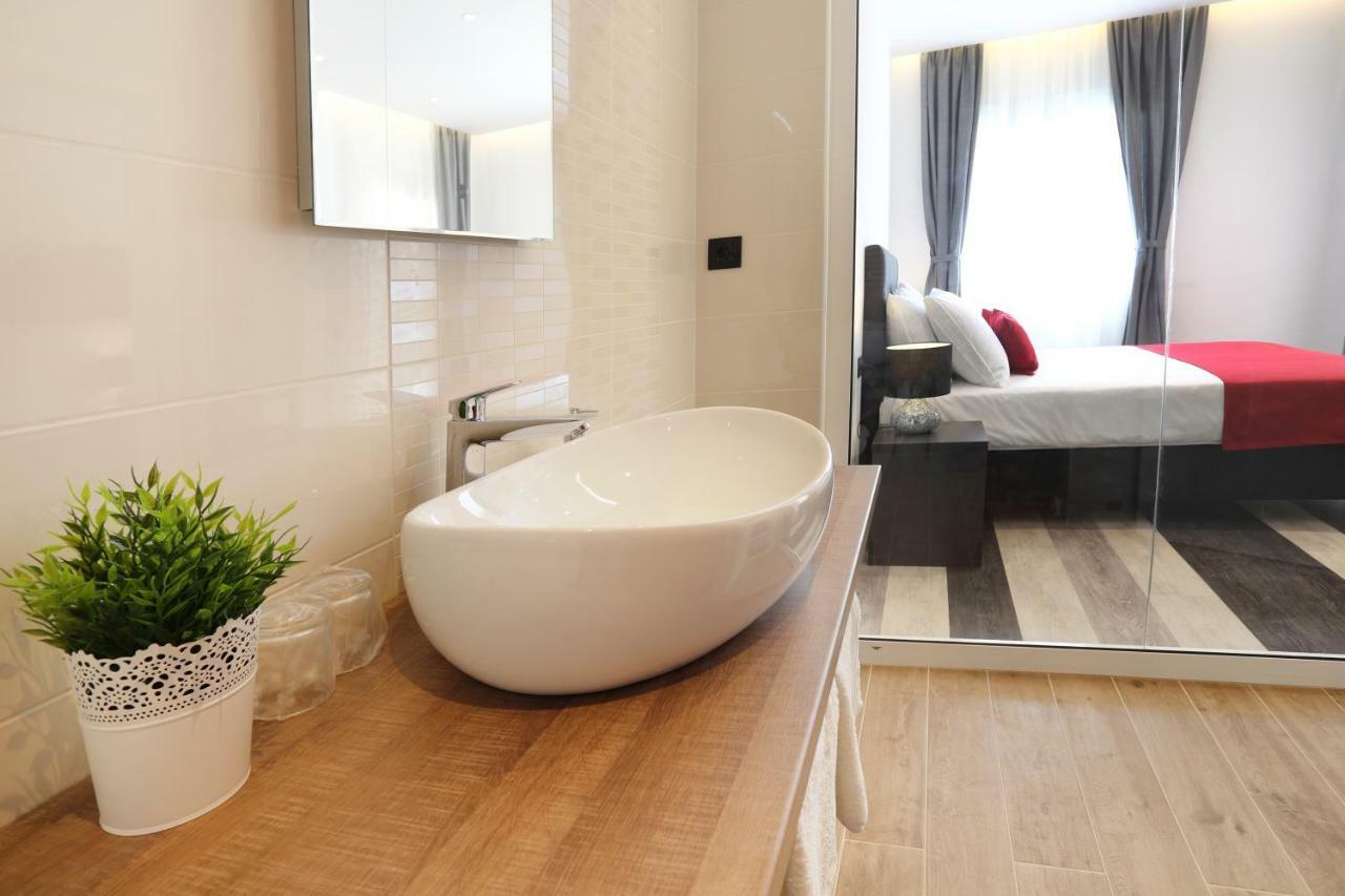Deluxe Double Room Balcony