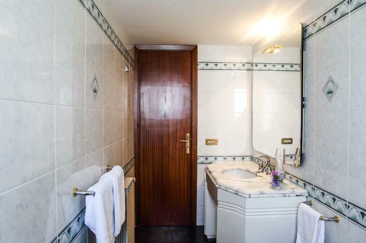 Quarto Twin Standard