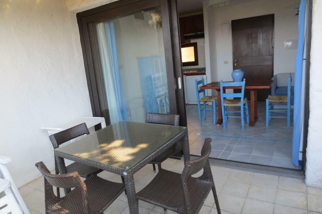 Two-Bedroom Apartment Sea View