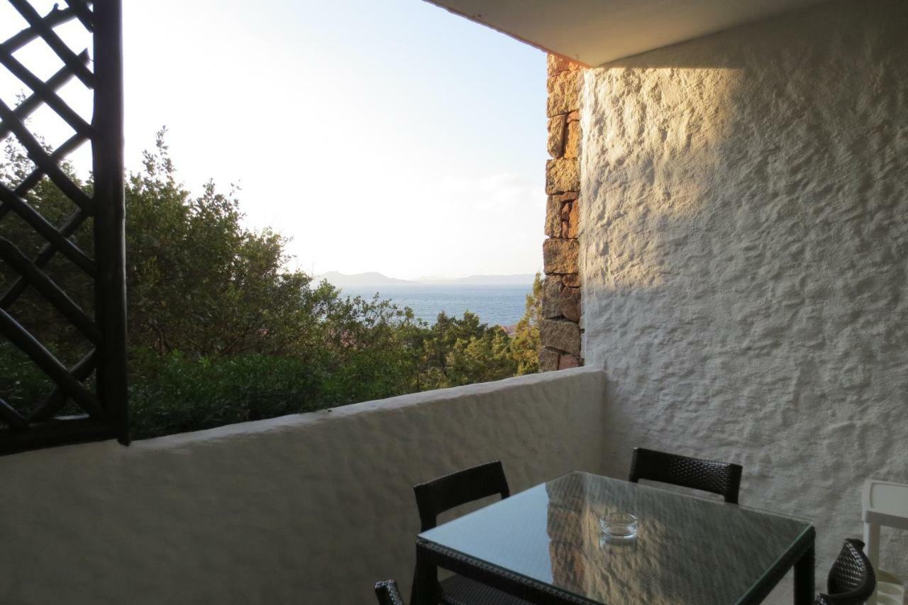 Two-Bedroom Apartment Sea View