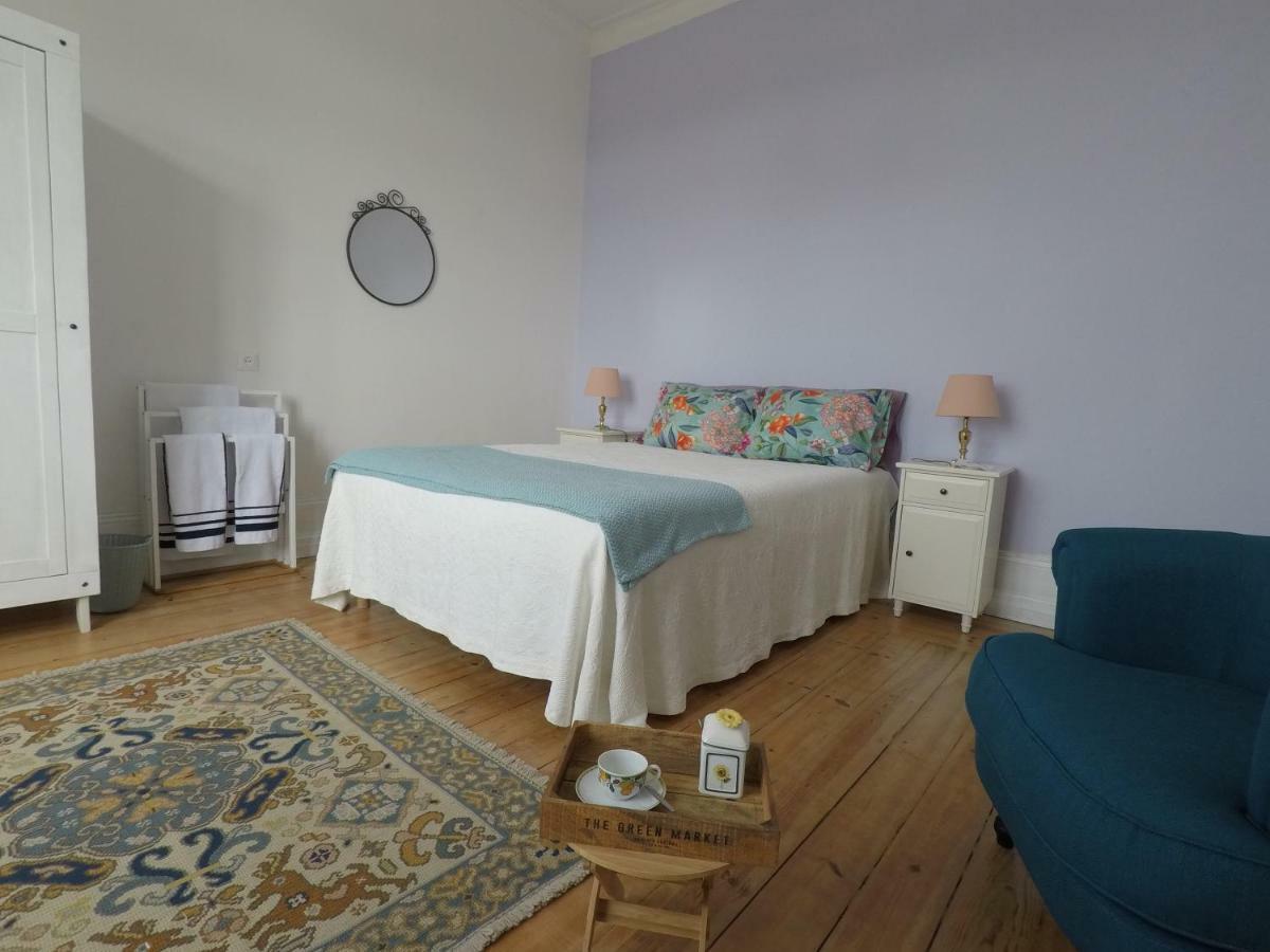 Quarto Duplo com Banheiro Compartilhado