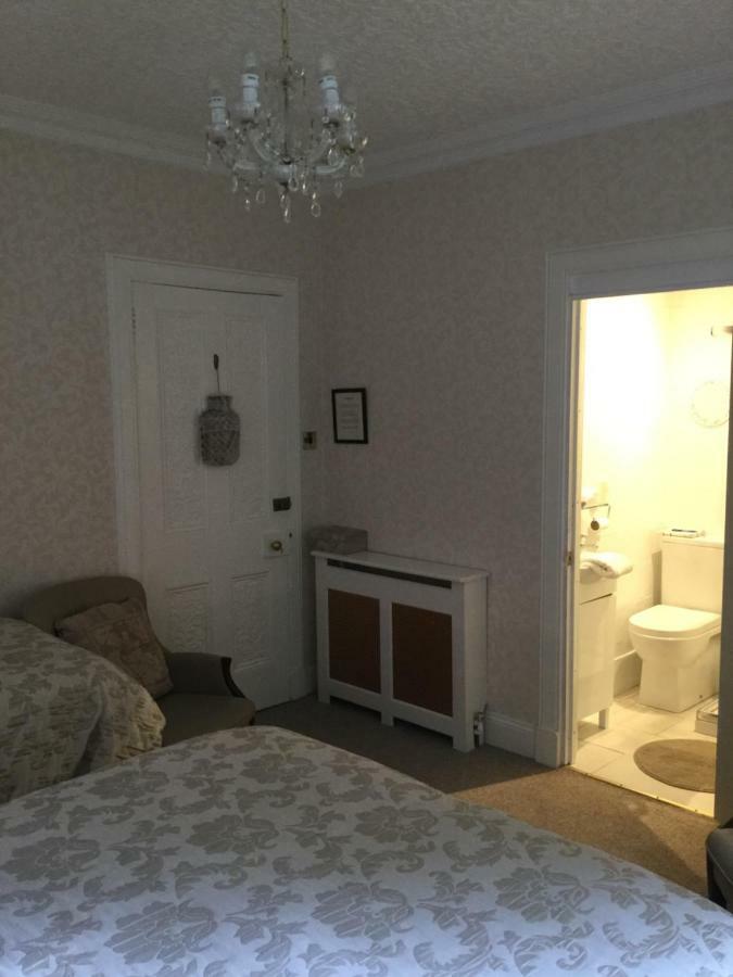 Triple Room Bathroom Small compact private shower toilet