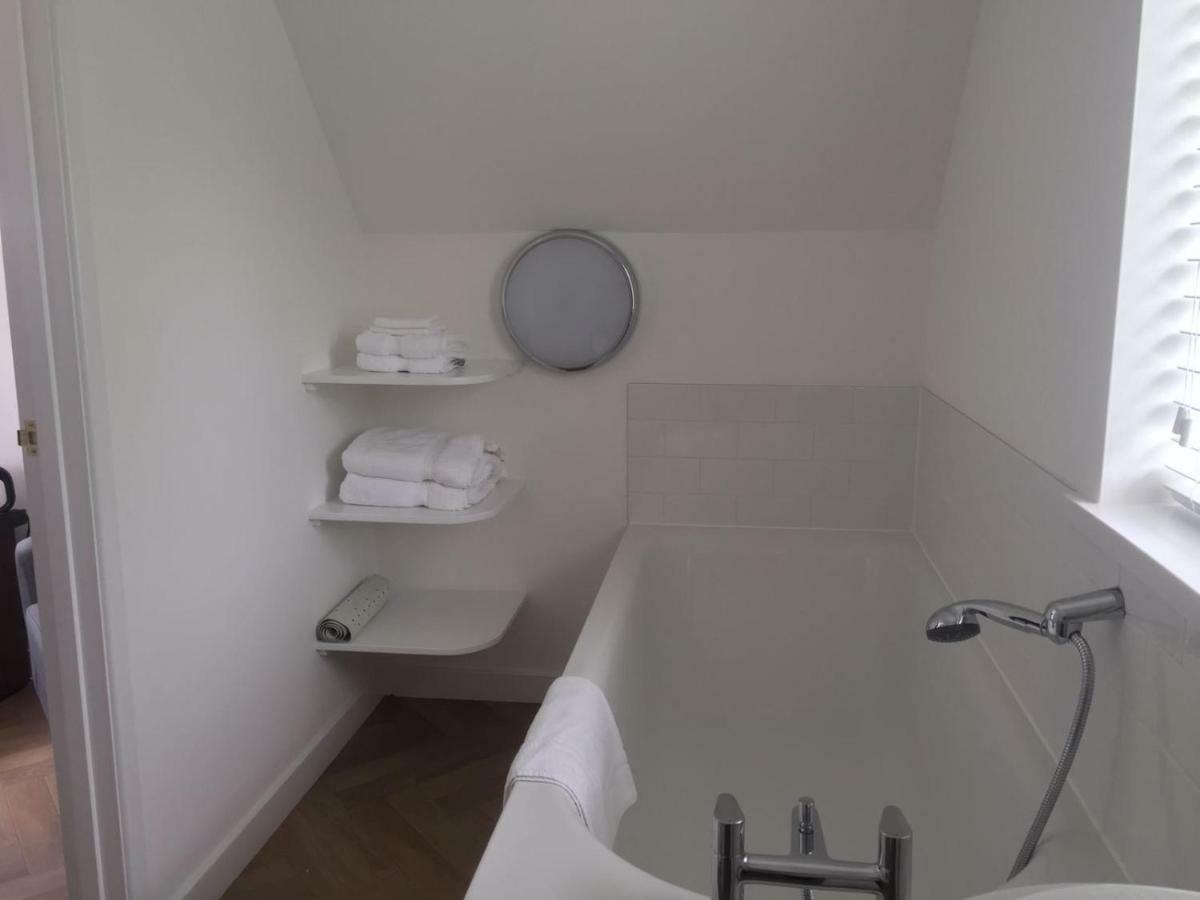 Double Room Bath