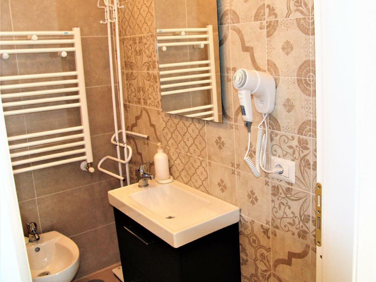 Quadruple Room Private Bathroom