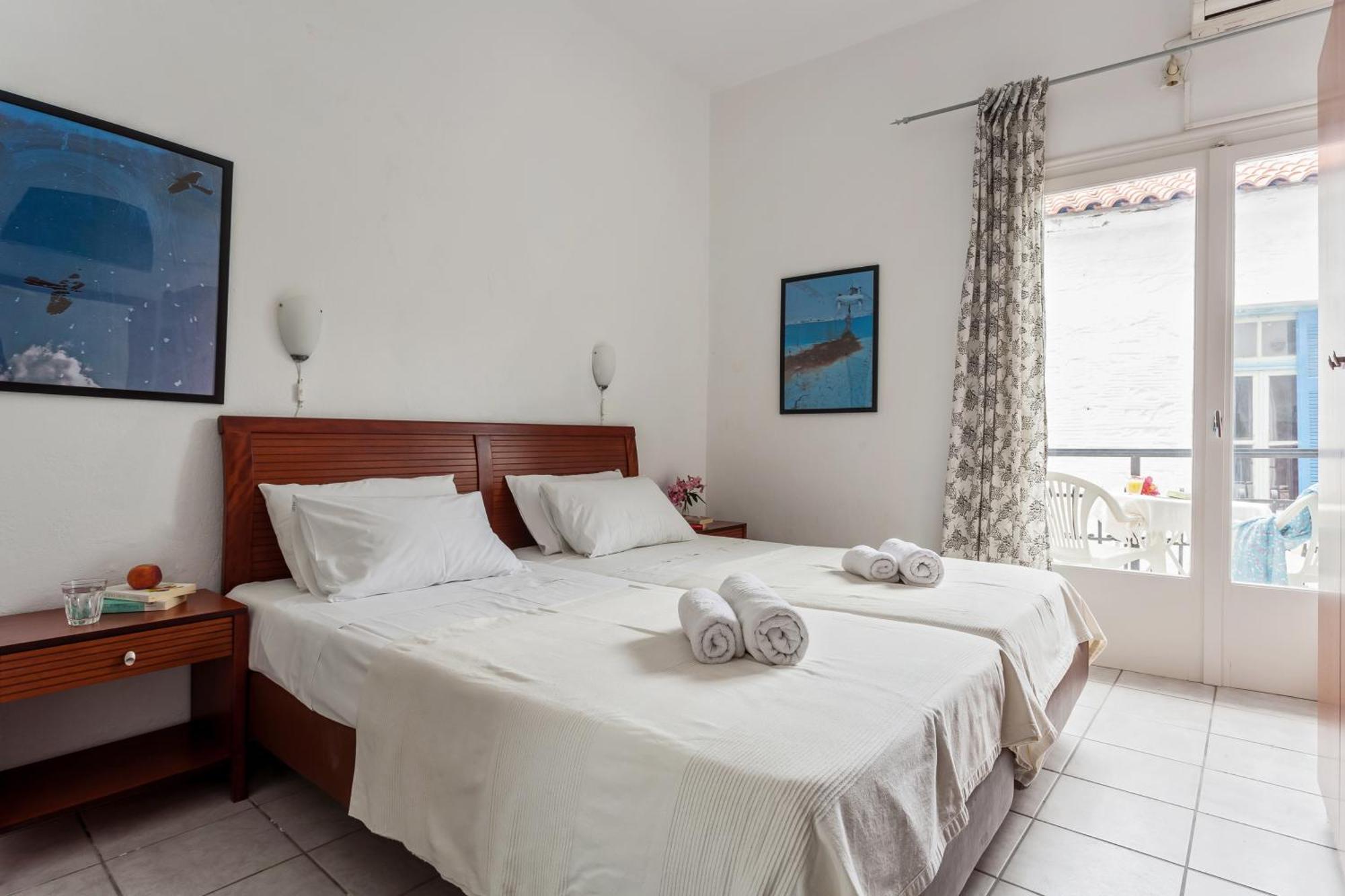 Double or Twin Room Balcony