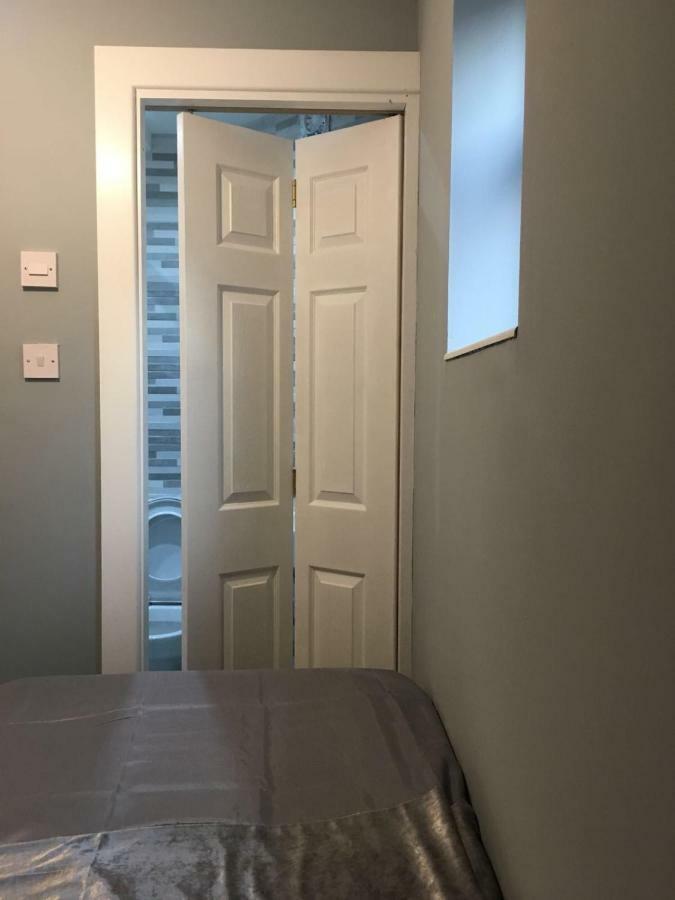 Camera Singola con Bagno Privato