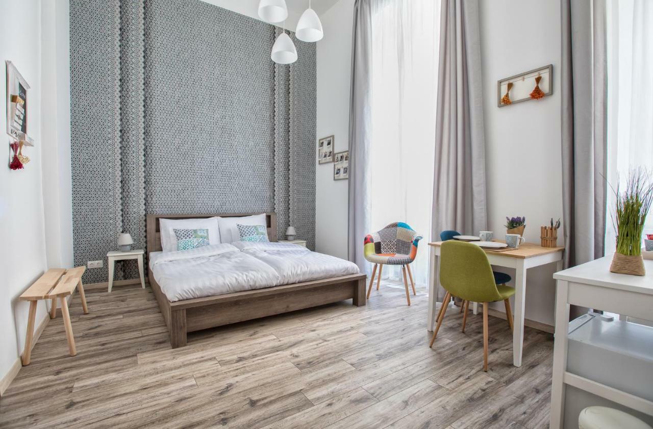 Large Double Room