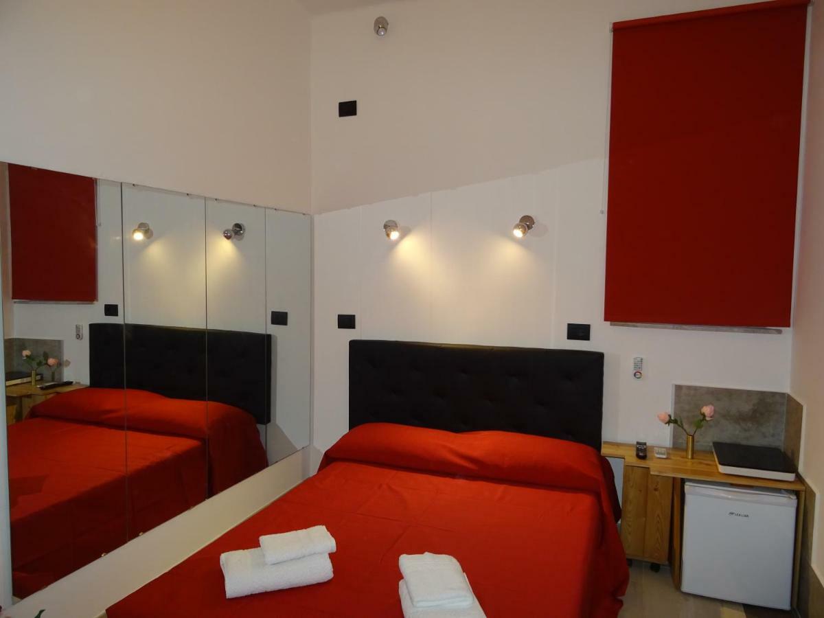 Deluxe Room,865977215:JPEG