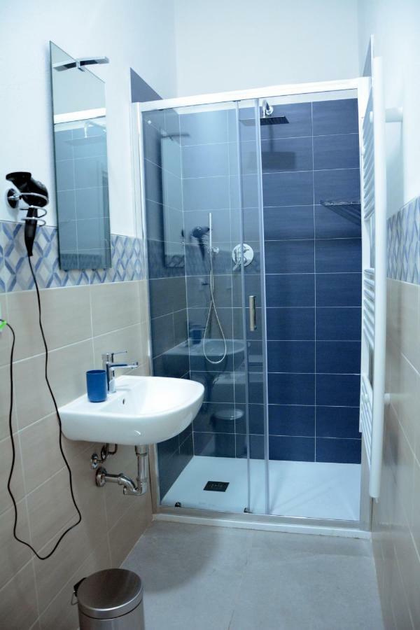 Quadruple Room Private Bathroom