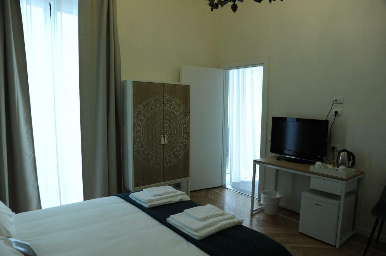 Double Room Private Bathroom