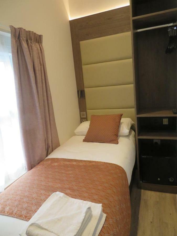 Quarto Individual Económico