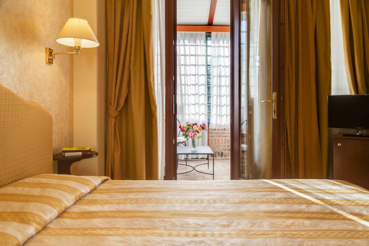 Double Room Patio