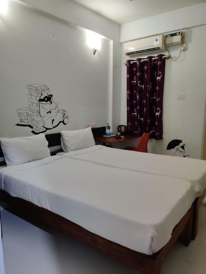 Doppel- oder Zweibettzimmer