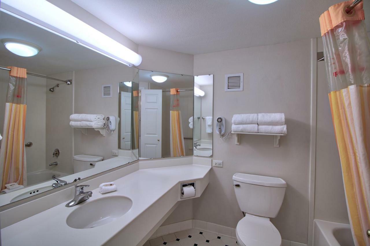 Quarto Standard com 2 Camas de Casal