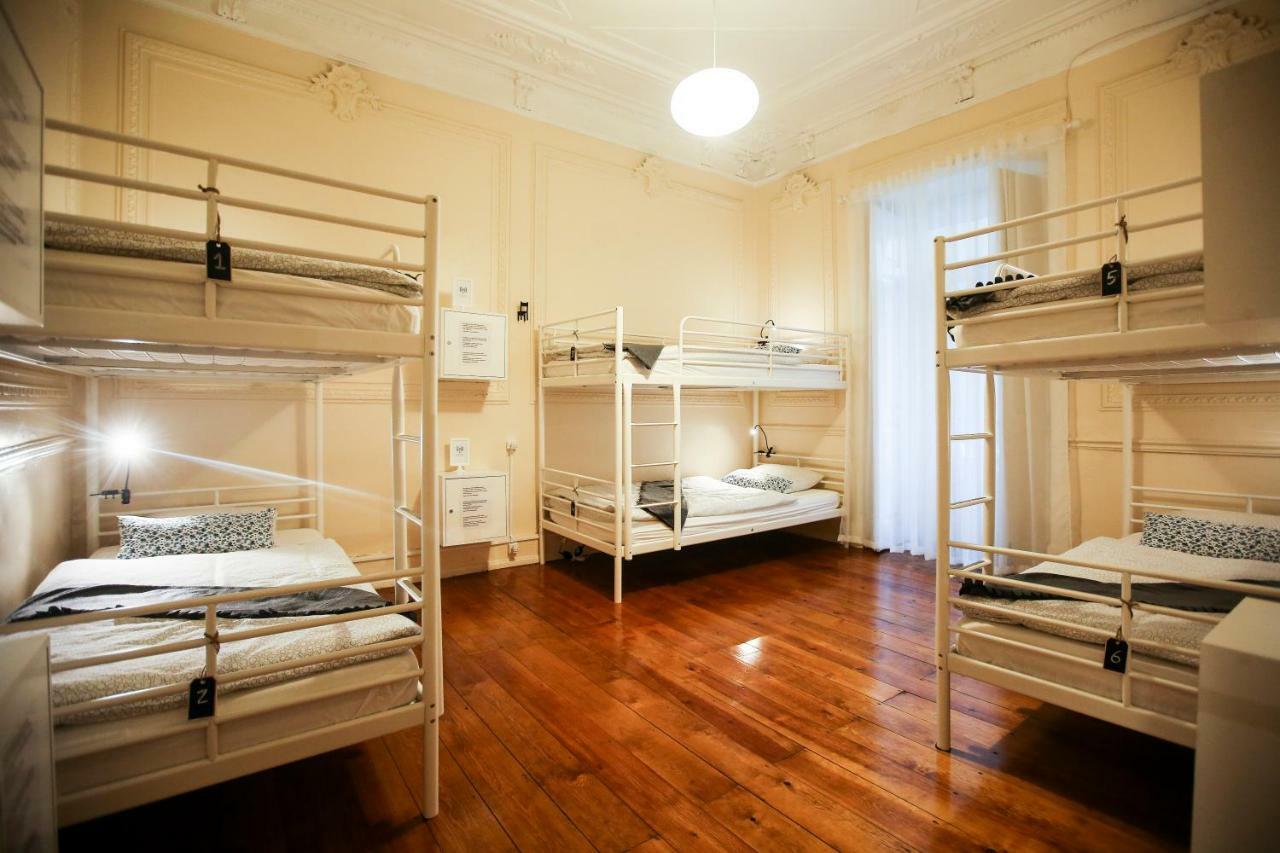 Bunk Bed Mixed Dormitory Room