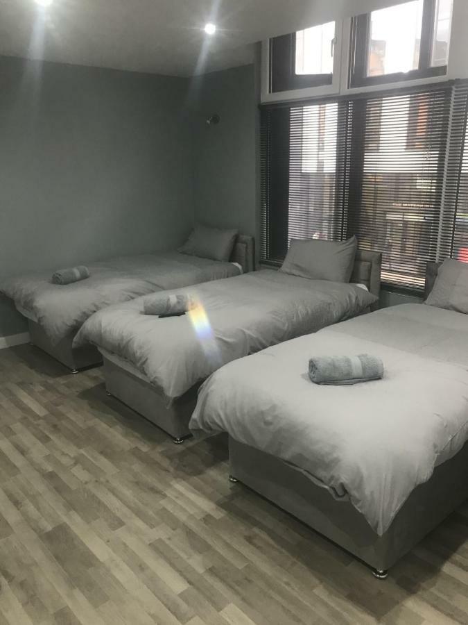 Triple Room Private Bathroom