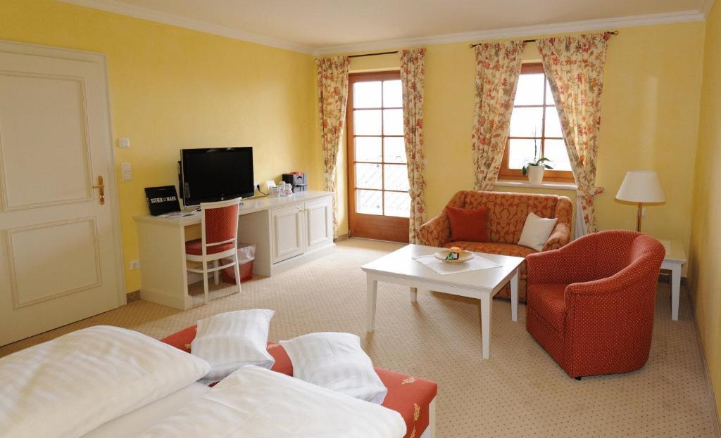 Small Double Room no dogs
