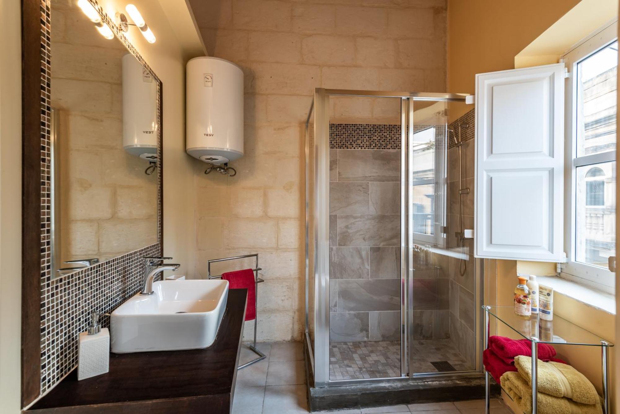 Deluxe Double Room Balcony