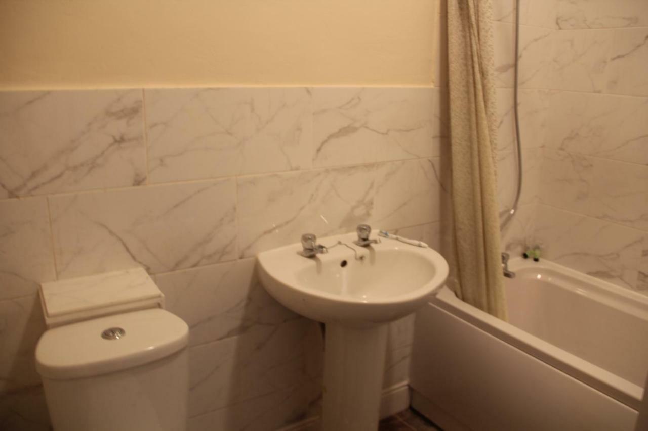 Budget Single Room,943758433:JPEG