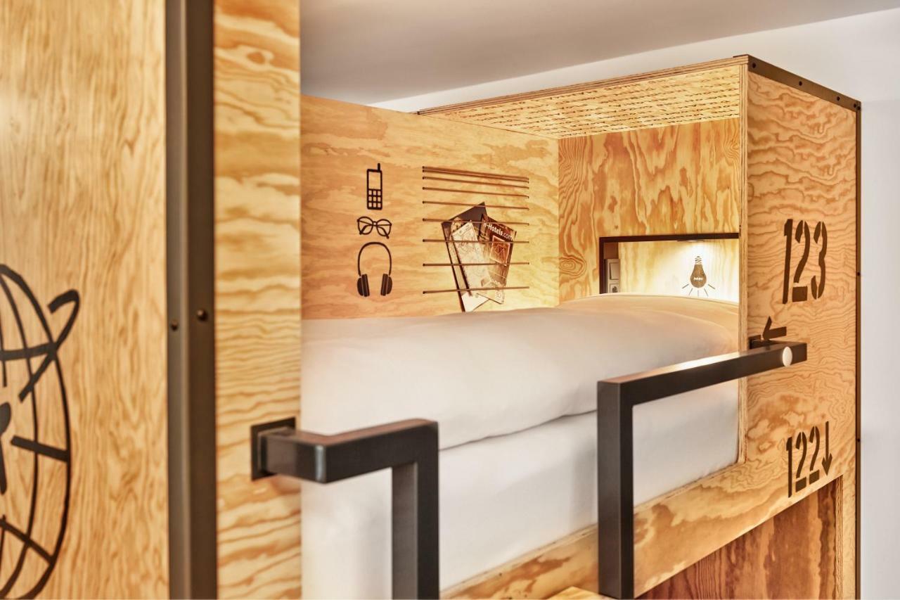 Bed 10-Bed Mixed Dormitory Room