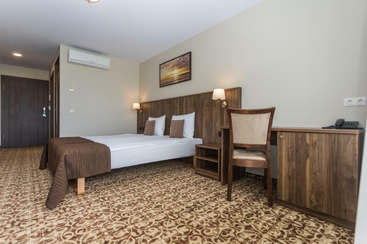 Double Room Limited Spa Access