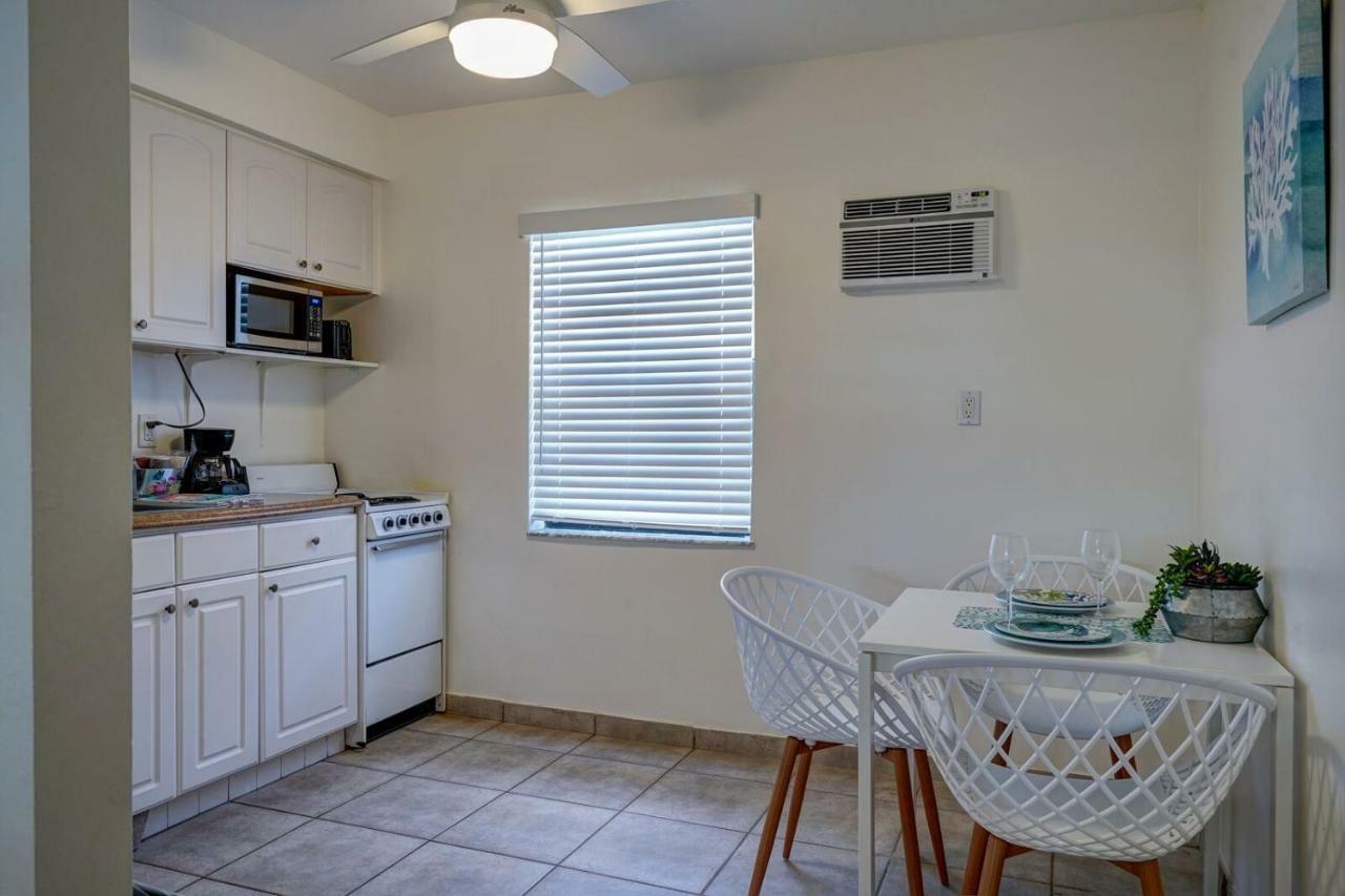 Efficiency Full Deluxe Room