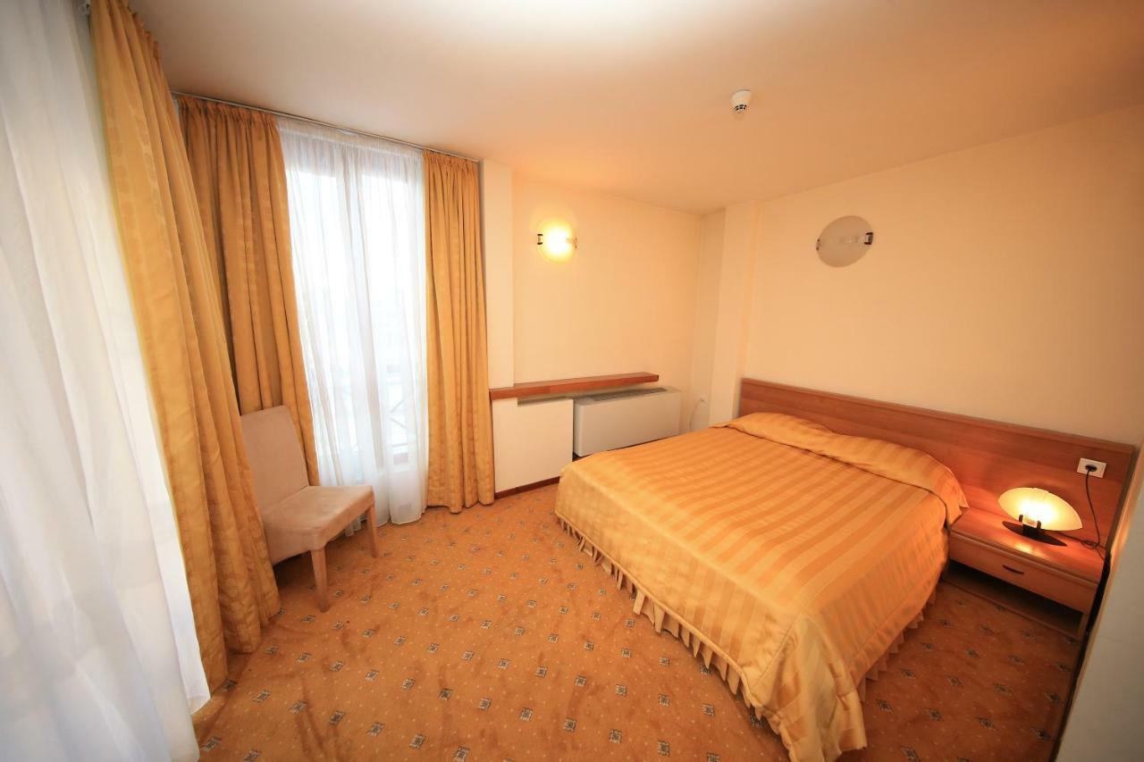DBL or Twin Room Half Board SPA Access