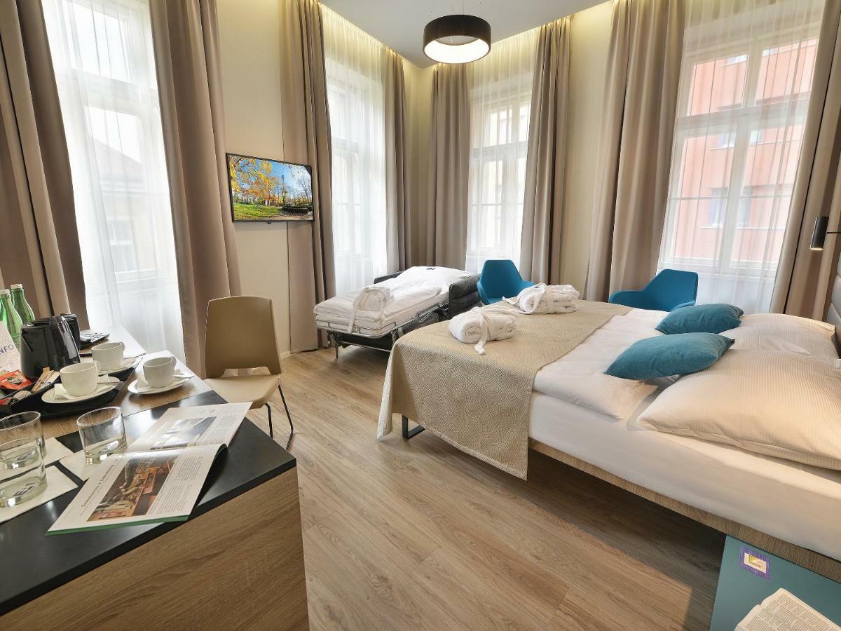 Double or Twin Room Extra Bed