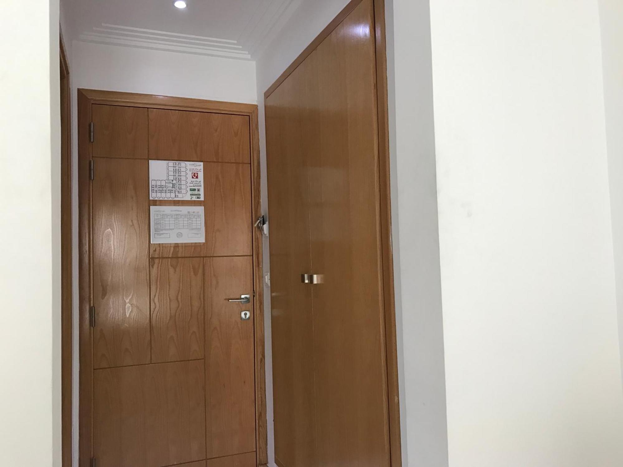 Standard Single Room Shower