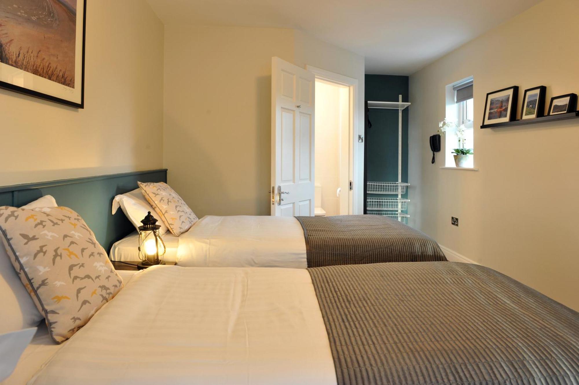 Large Single Room