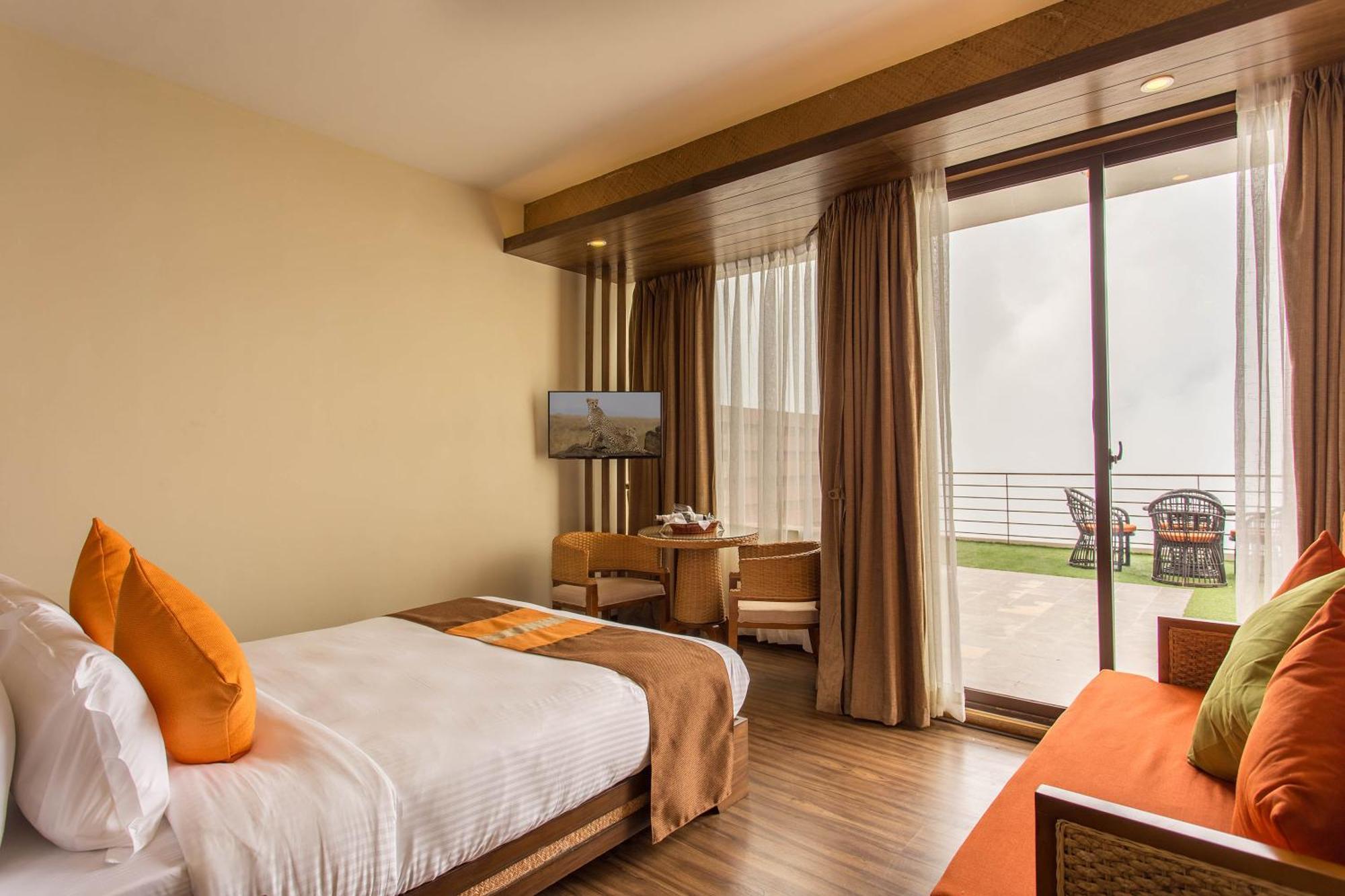 Superior Deluxe Double or Twin Room on Food Beverages on Spa