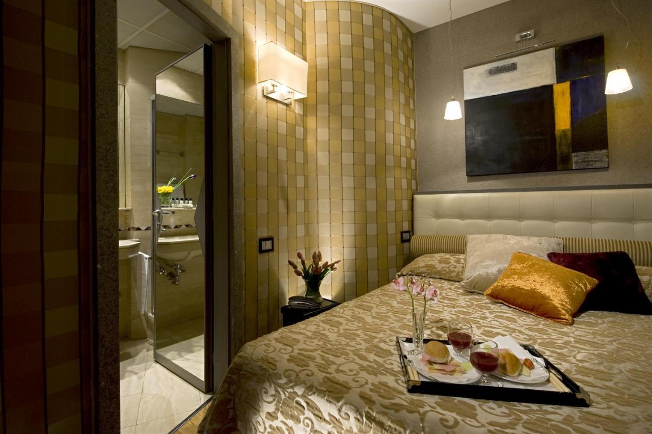 Petite Chambre Double ou Lits Jumeaux