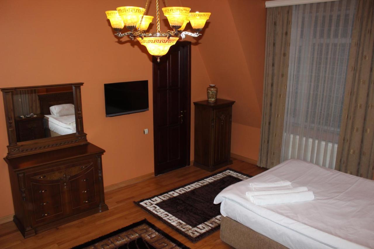 Quarto Duplo