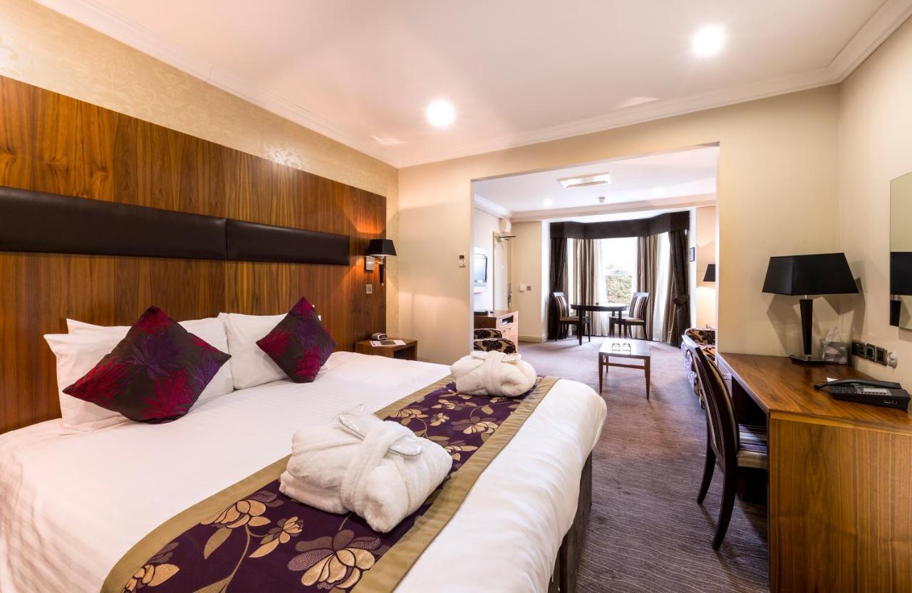King Suite with Sofa Bed - Non-Smoking