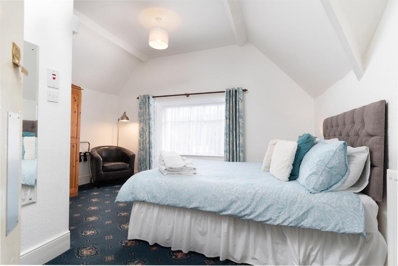 Double Room,1584809970:JPEG