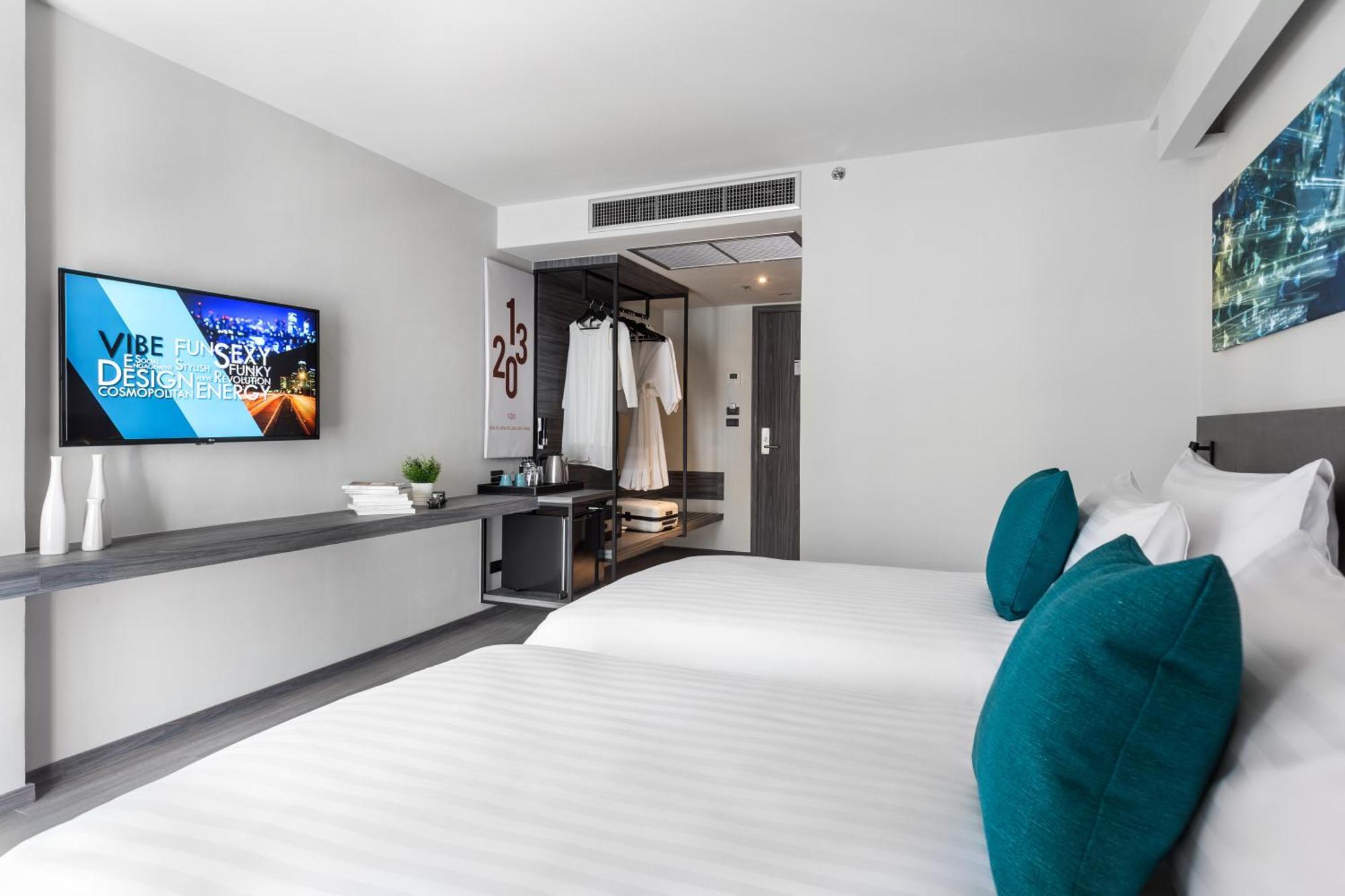 Quarto Twin Standard