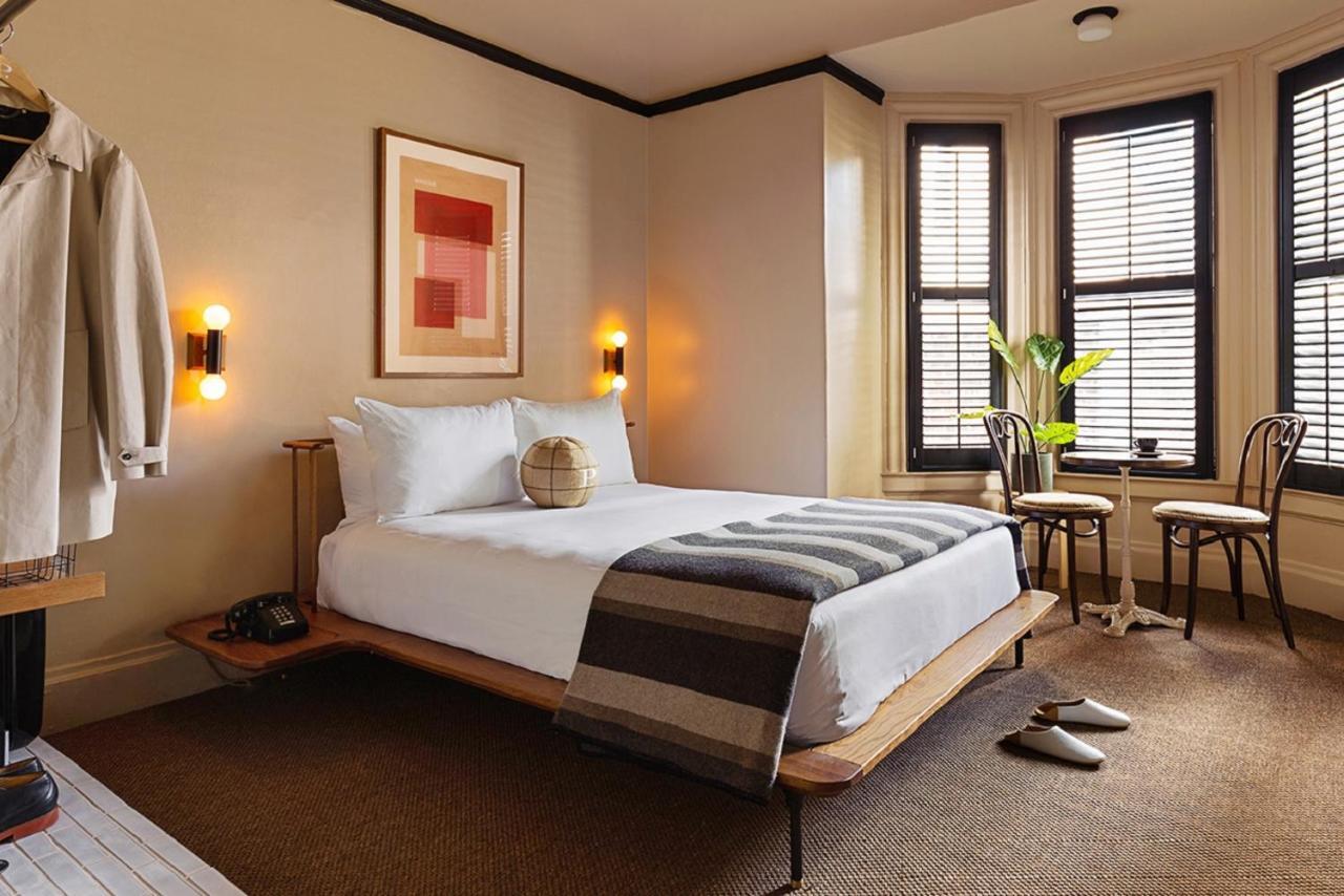 Quarto com Cama King-size