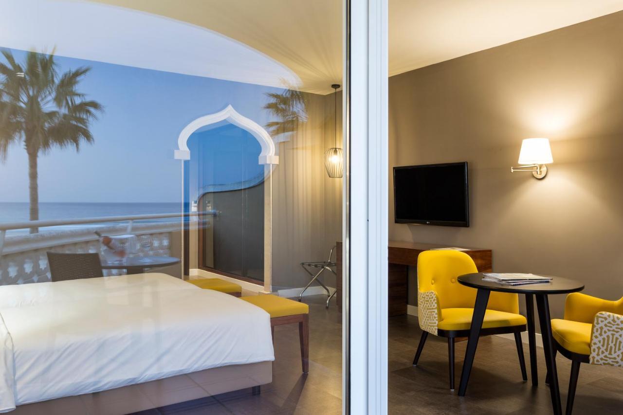 Double or Twin Room Side Sea View
