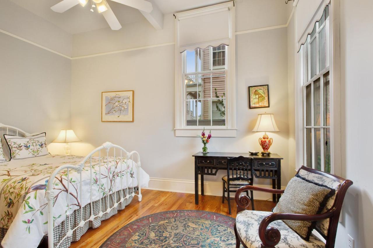 Chambre Lit Queen-Size Standard - Premier Étage