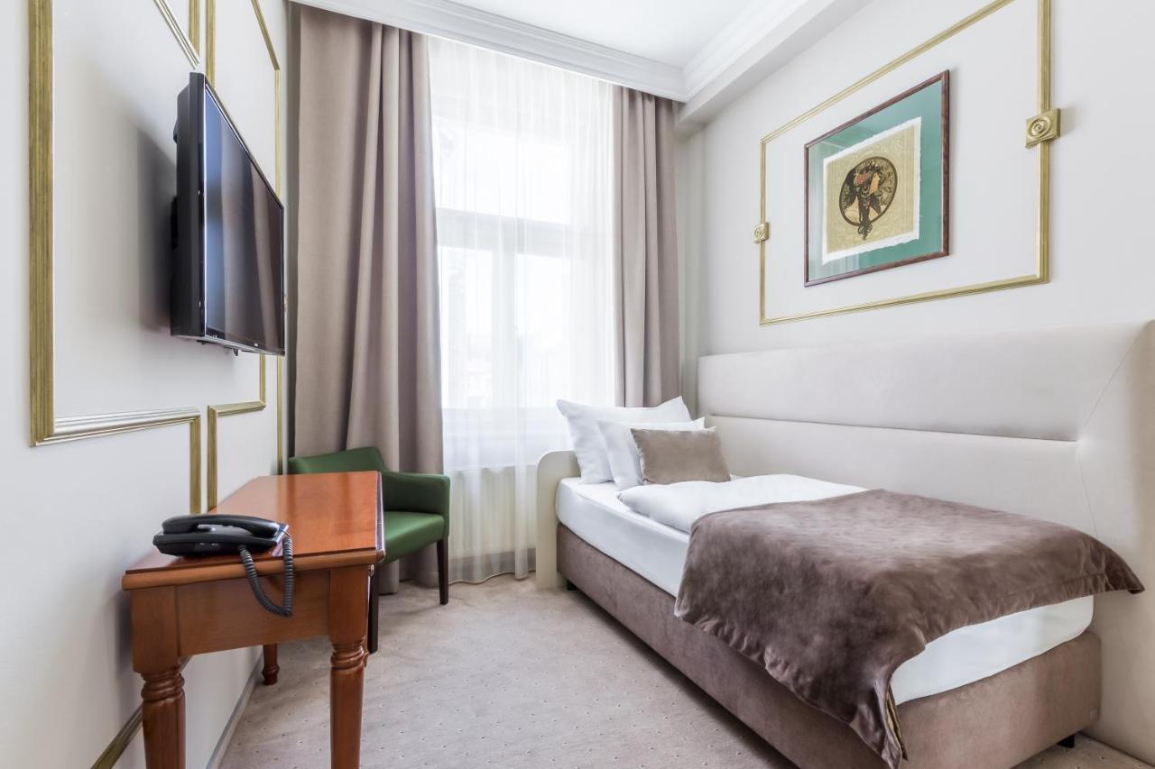 Superior Single Room
