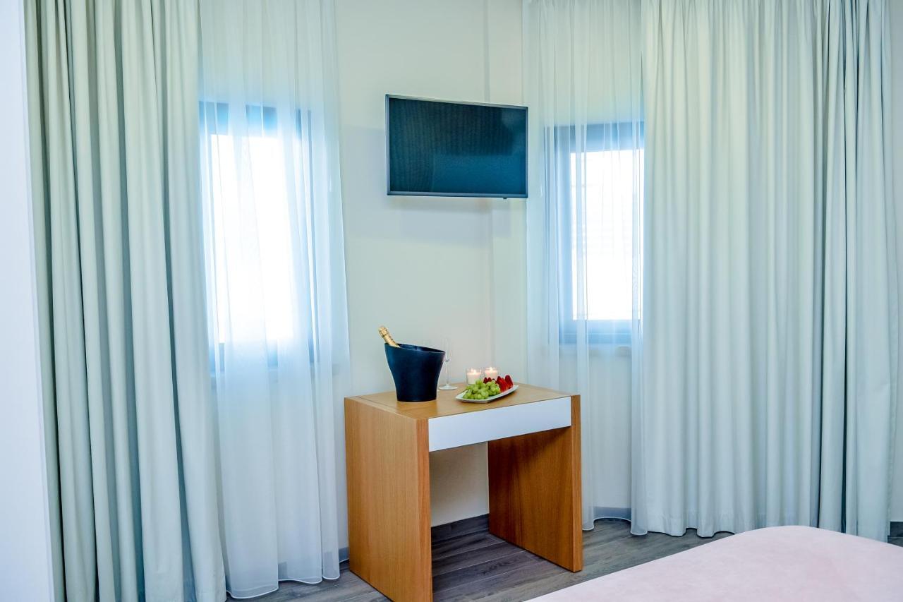 Double or Twin Room Pool View