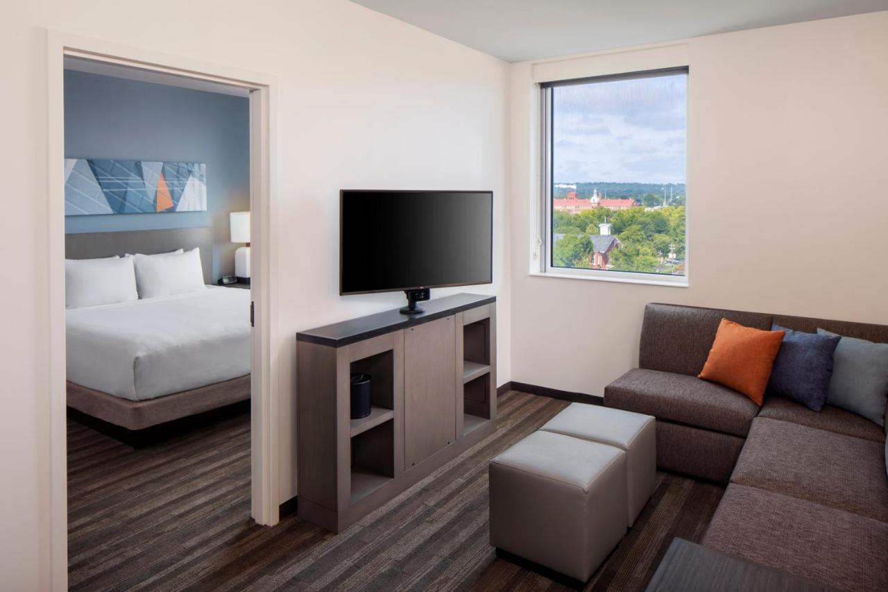 Suite con 1 dormitorio, cama extragrande, sofá cama y cocina