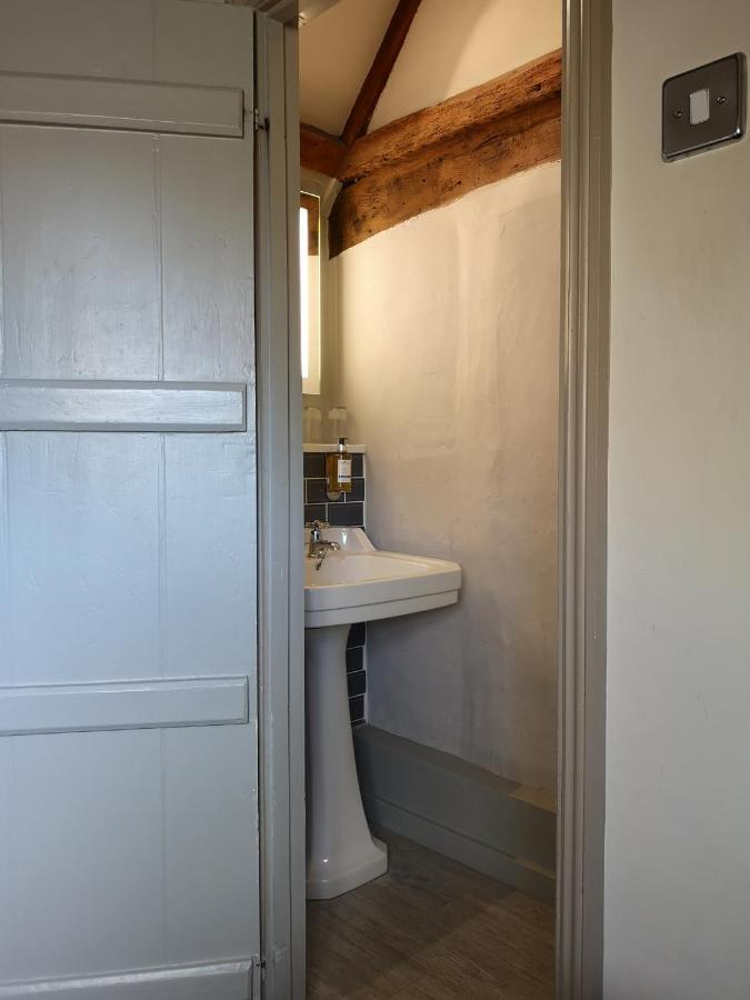 Double Room Private External Bathroom