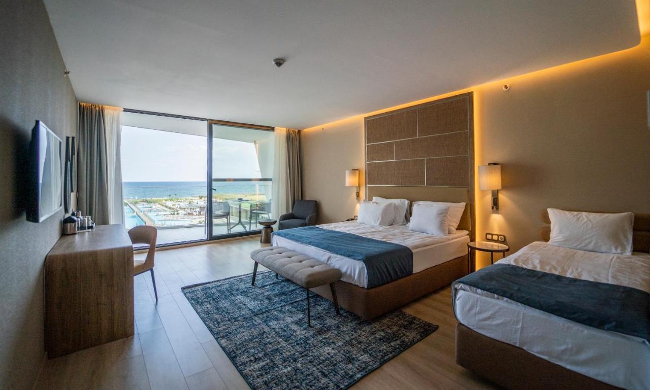 Premium Sea View Room