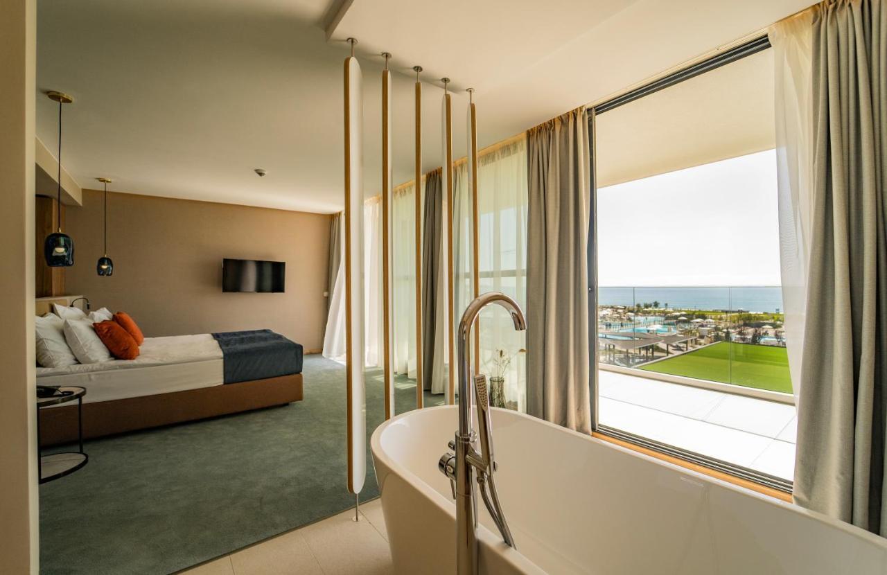 Signature Sea View Room