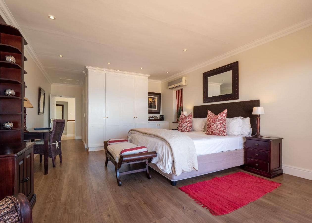 Honeymoon Suite Lagoon Ocean View 1