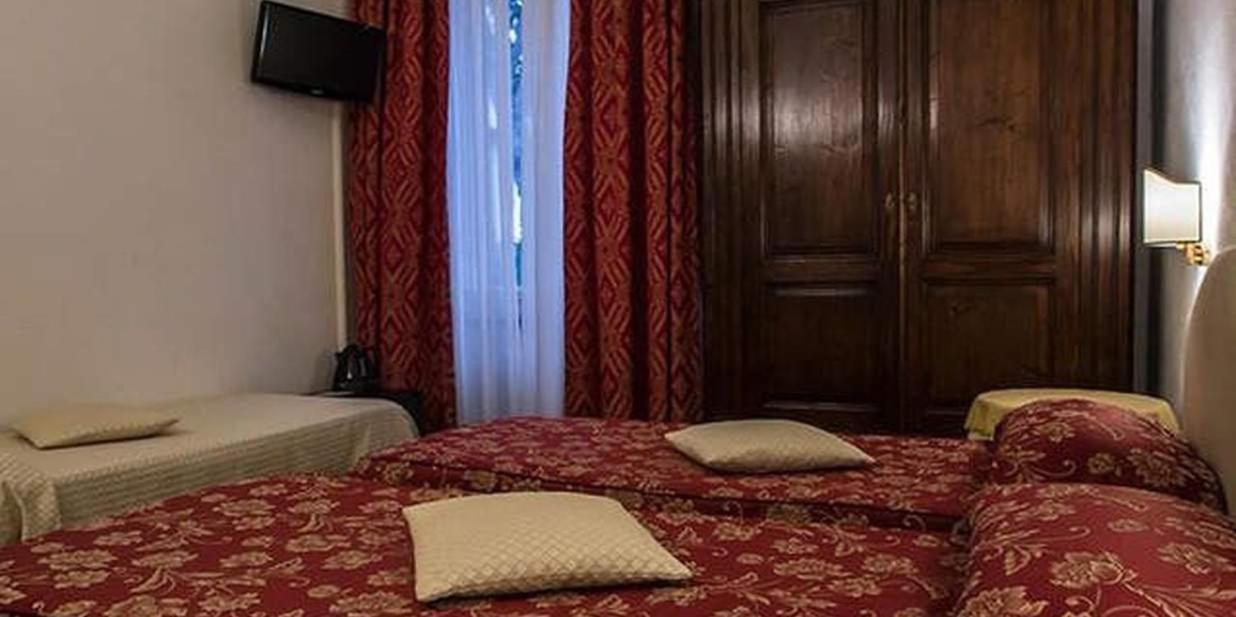Dreibettzimmer